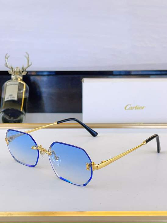 Picture of Cartier Sunglasses _SKUfw80049453fw